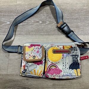Lily Bloom Raindrop it like it’s hot belt bag